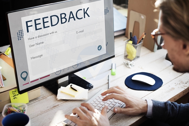 List the beneﬁts of using a customer feedback management tool to improve our products and services.